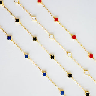 Petite Clover Single Layer Bracelet