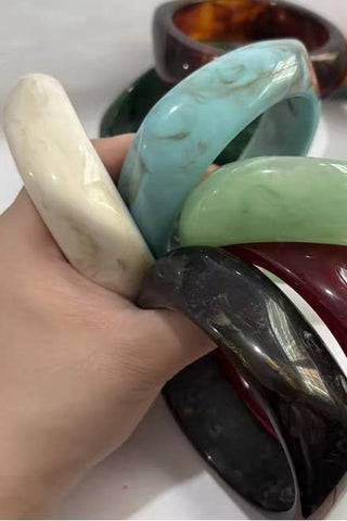 LUXURY IRREGULAR SQUARE SHAPE CUFF BANGLE