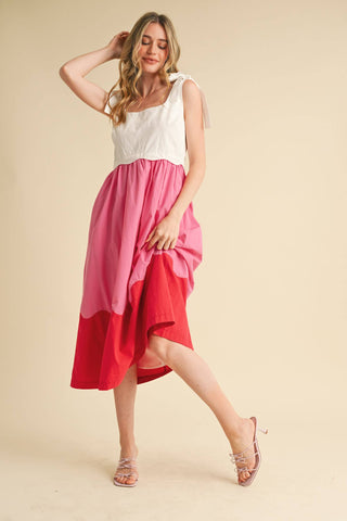 SCALLOPED COLOR BLOCK MIDI DRESS